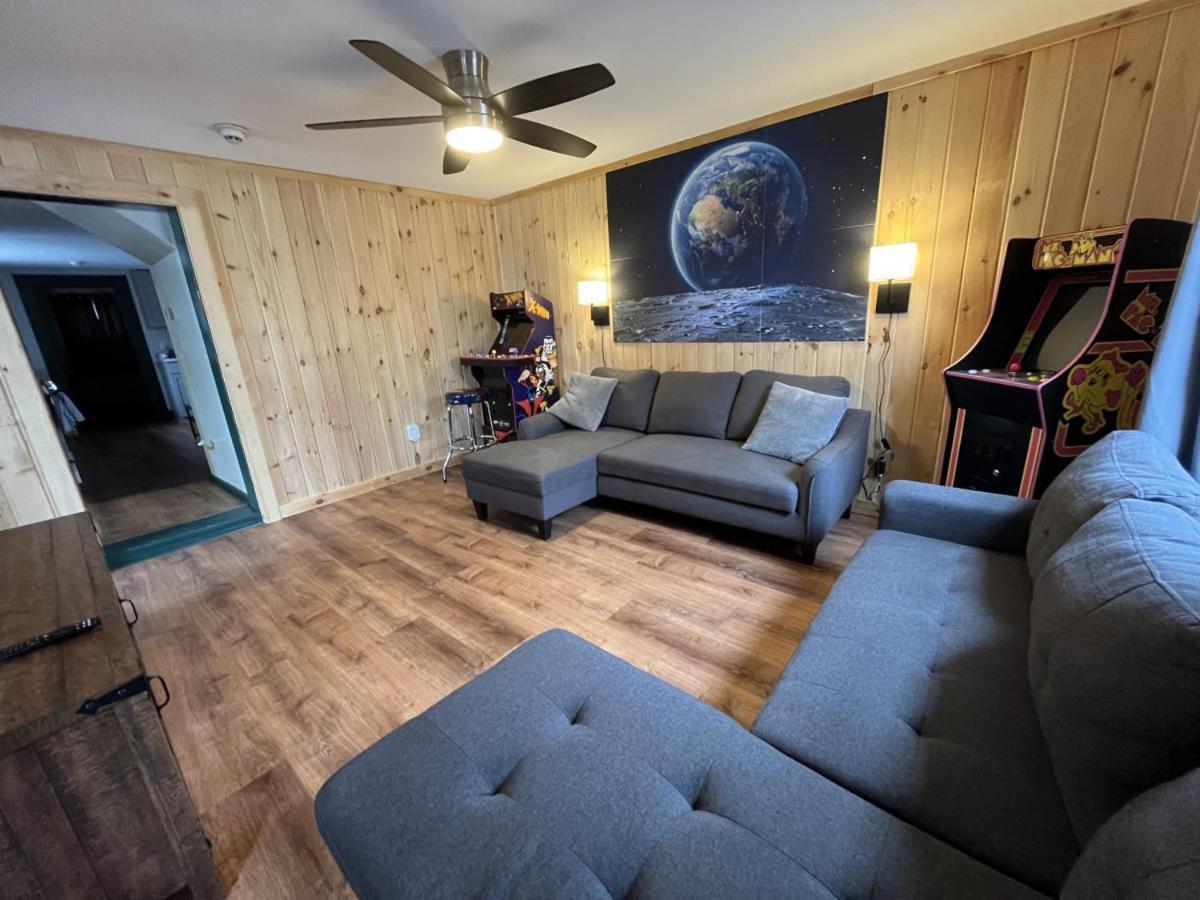 2 Bed Berkshire Getaway Minutes To Jiminy Peak Ski 핸콕 외부 사진