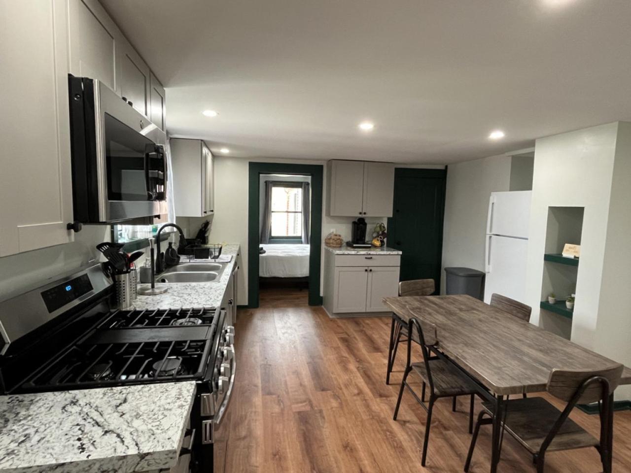 2 Bed Berkshire Getaway Minutes To Jiminy Peak Ski 핸콕 외부 사진