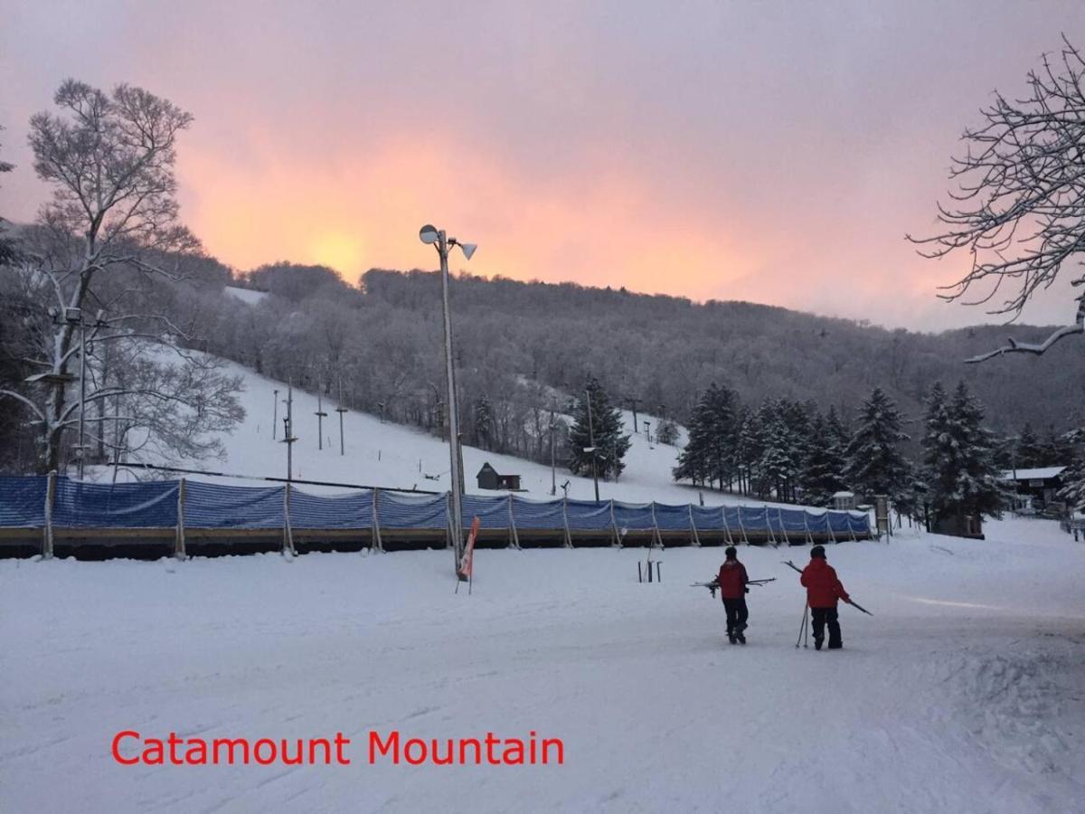 2 Bed Berkshire Getaway Minutes To Jiminy Peak Ski 핸콕 외부 사진